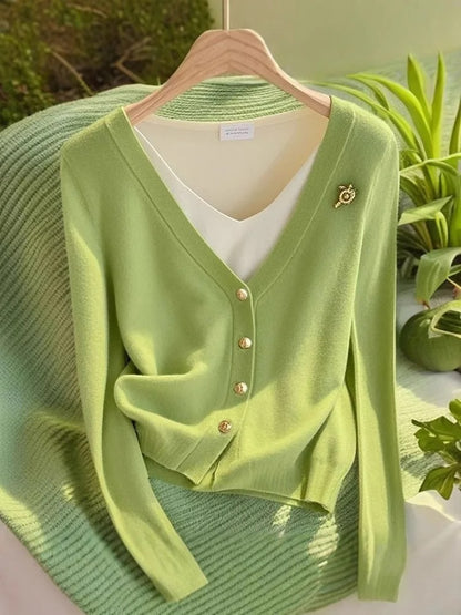 Women’s Button-Up Cardigan