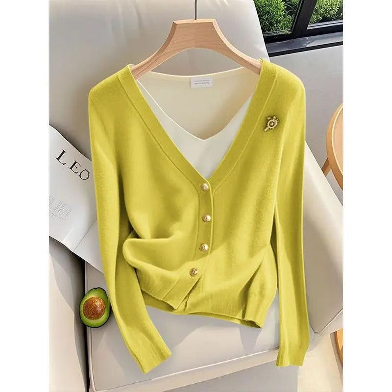 Women’s Button-Up Cardigan
