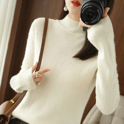 Women’s Turtleneck Sweater