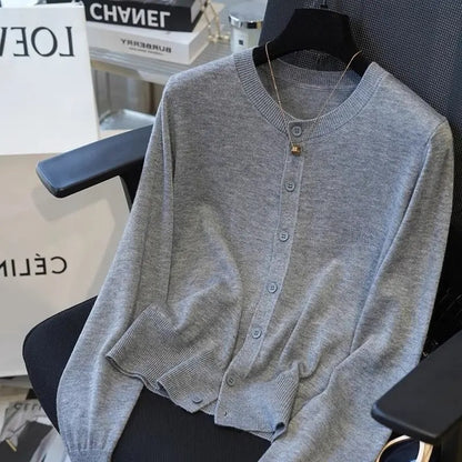 Women’s Button-Up Cardigan